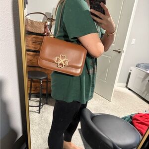 Chic Tan Shoulder Bag with Clover Accent